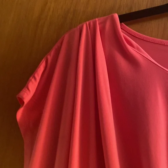 Lane Bryant Coral Top, 22/24 - Picture 3 of 7